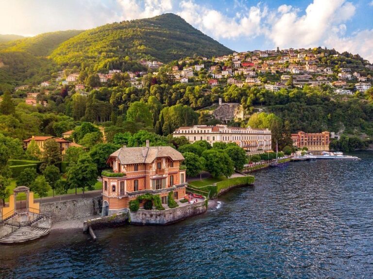 Luxury Boat Tours on Lake Como - Private Rental Experience