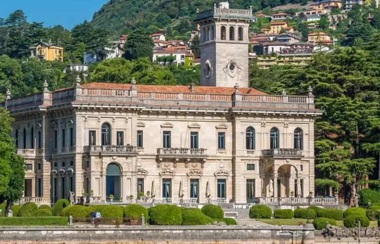 2h Boat Tour on Lake Como 2